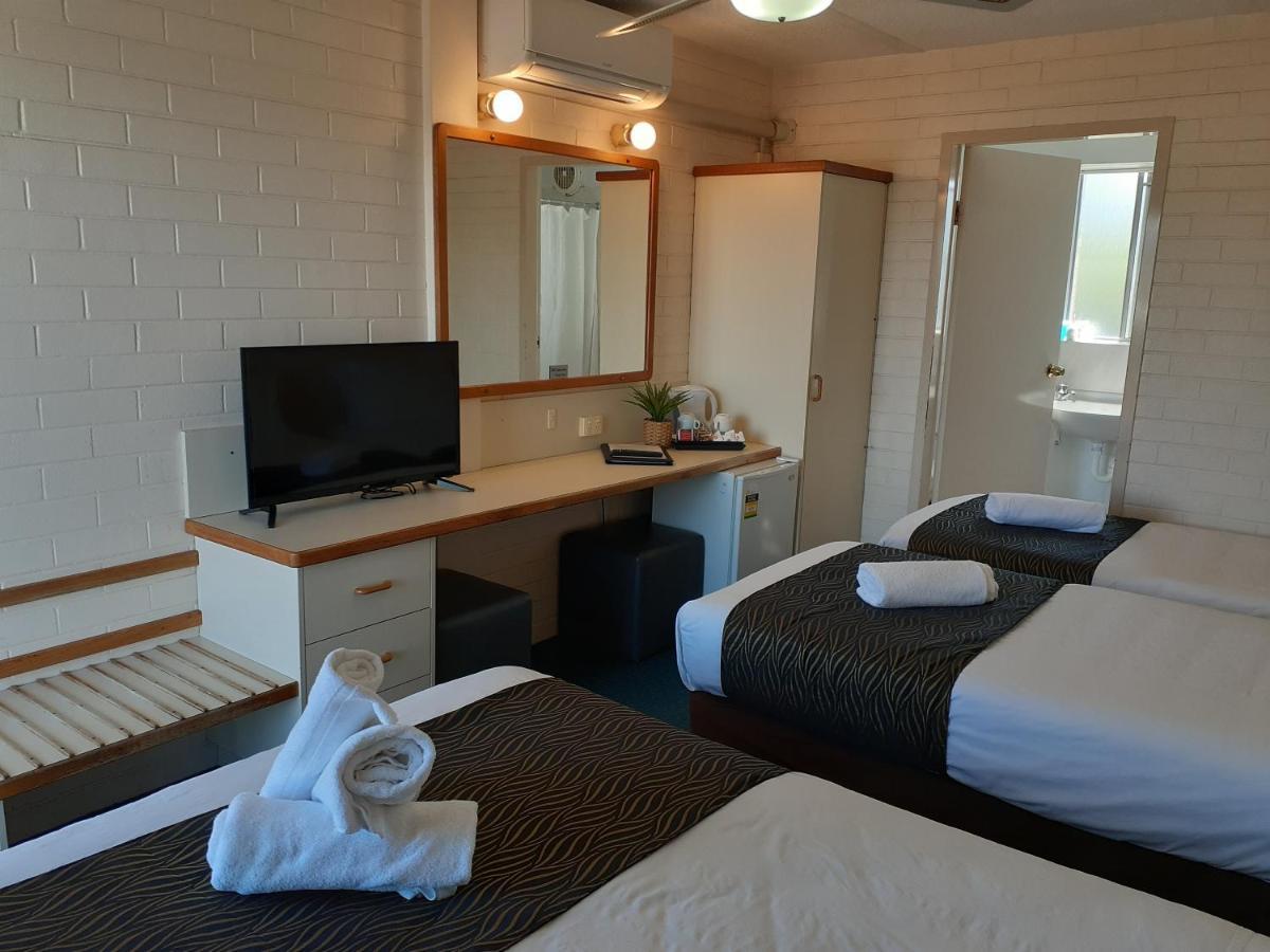 Crest Motor Inn Queanbeyan Exterior foto