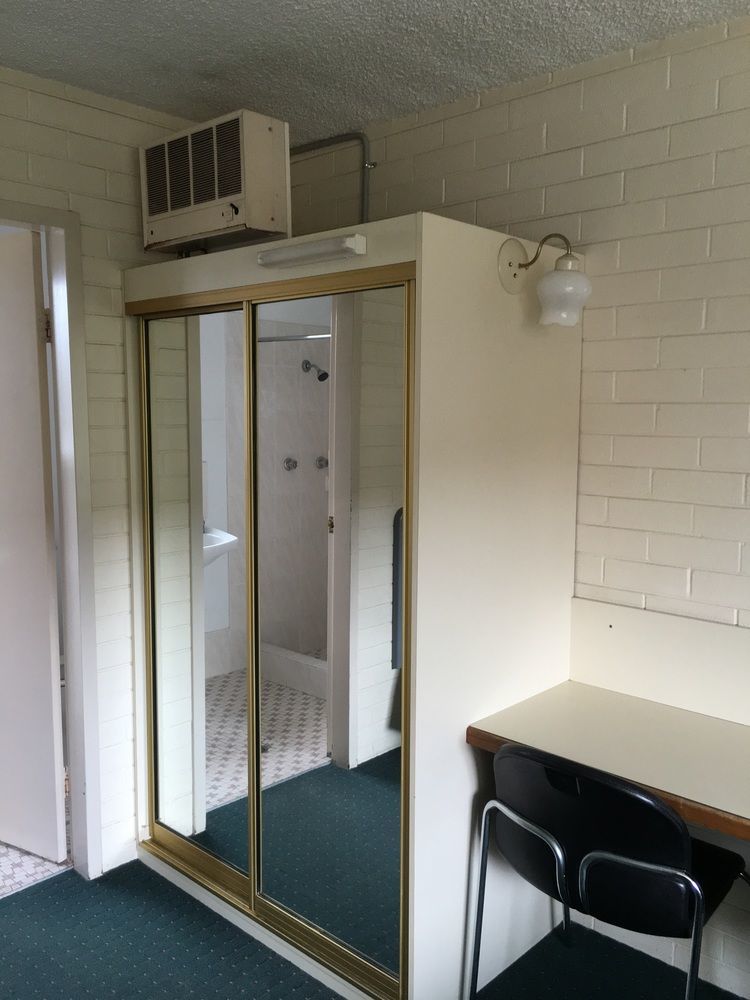 Crest Motor Inn Queanbeyan Exterior foto